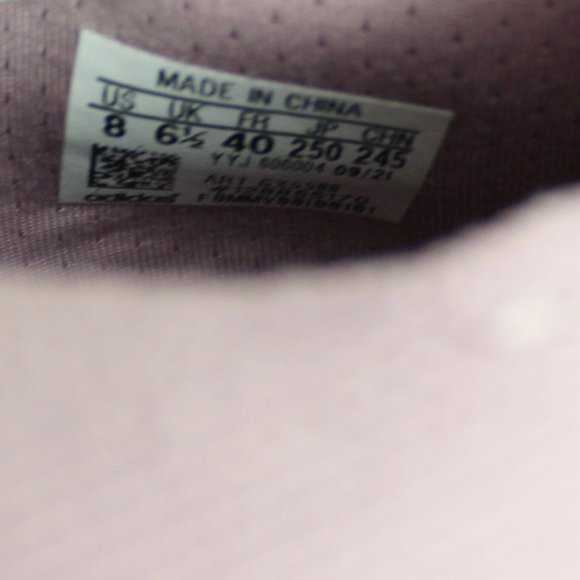 New Adidas Ultraboost 22 Running Sneaker - Picture 12 of 15